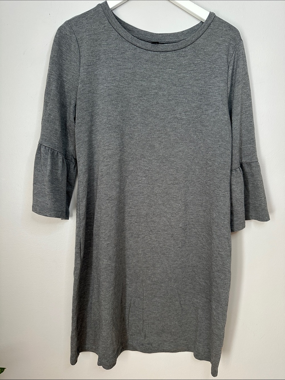 Classic Gray Ruffle-Sleeve Dress side L